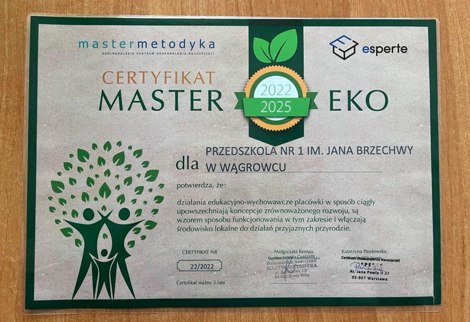 Zdjęcie z wydarzenia: Zdobyliśmy certyfikat Master Eco na kolejne 3 lata! - przedstawia certyfikat